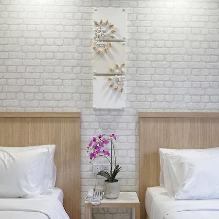 ไลท์เฮาส์ โฮเต็ลแอนด์ชอร์ตสเตย์ Hotel เปอตาลิงจายา ภายนอก รูปภาพ