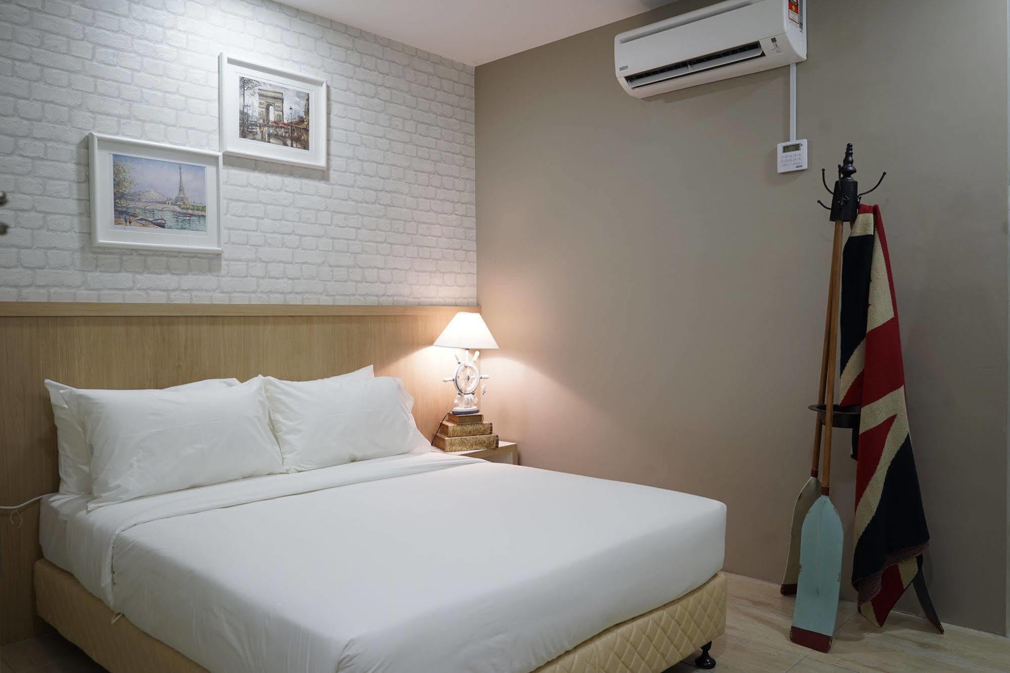 ไลท์เฮาส์ โฮเต็ลแอนด์ชอร์ตสเตย์ Hotel เปอตาลิงจายา ภายนอก รูปภาพ